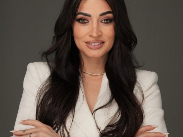 Cu Manuela Halasag de la REMAX Klass, procesul de cumpărare pentru apartamente de vânzare este sigur și eficient