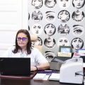 De ce prevenția cancerului de col uterin trebuie să înceapă din adolescență? Explică Dr. Lorena Turculeț