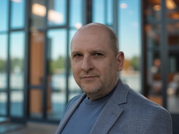 Gestionarea daunelor in transporturi – de ce conteaza sa ai un broker implicat, precum Activ Asigurari